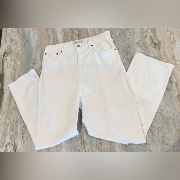 Women’s ABERCROMBIE & FITCH The Ankle Straight Ultra High Rise white jean Sz 10 - Picture 6 of 10